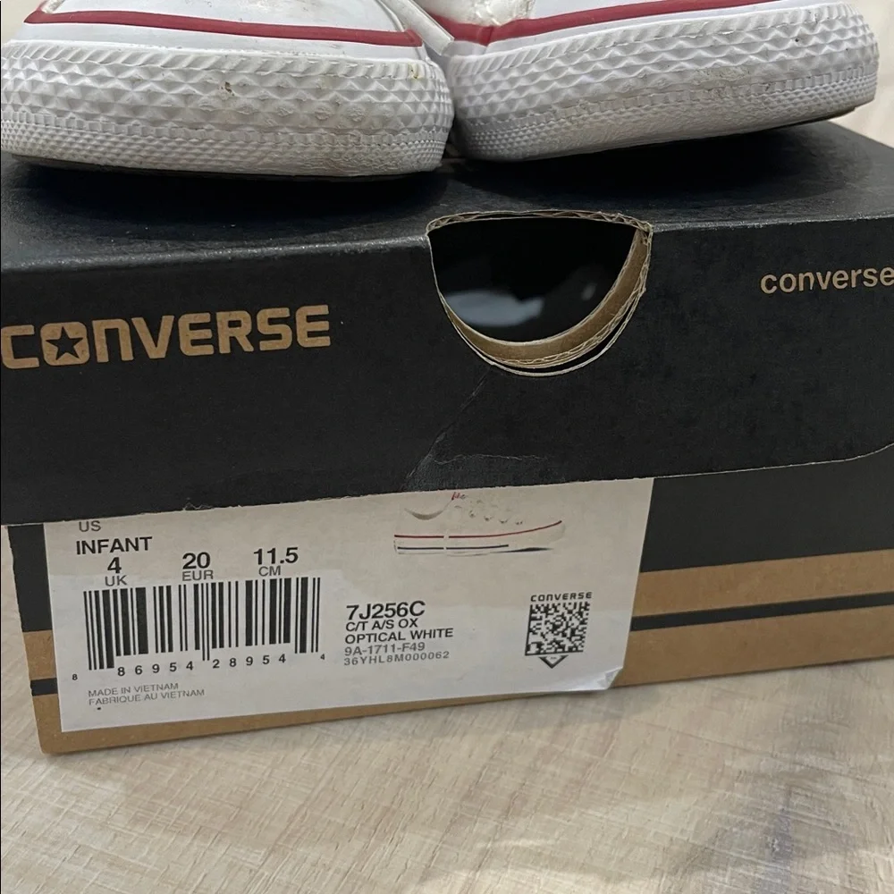 4T Converse Infant White Sneakers with Red and Blue Stripes - Picture 2 of 7